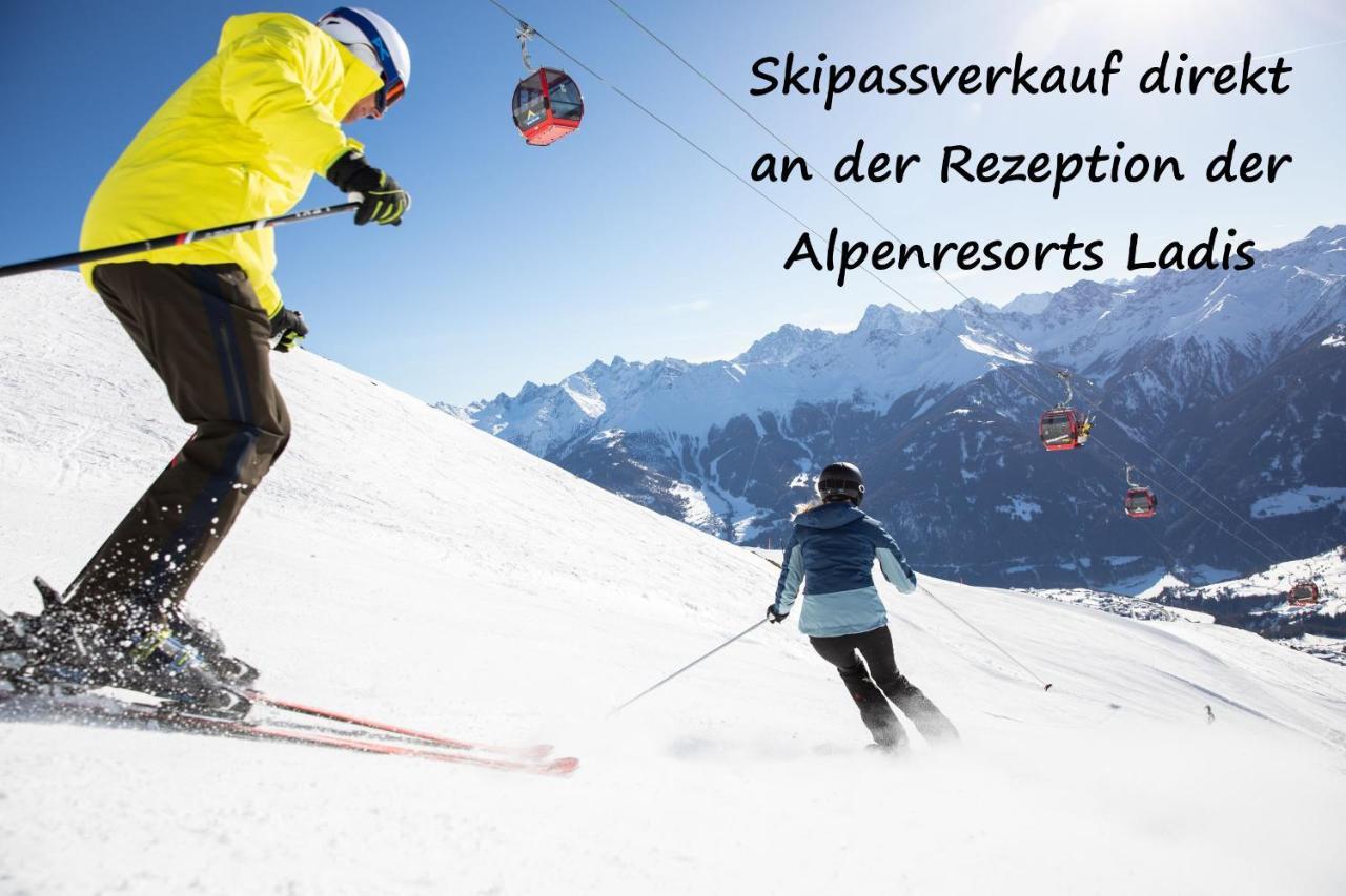 Alpenapart Ladis Ehemals Alpenapart Alexander Inklusive Sommer Bergbahnticket エクステリア 写真